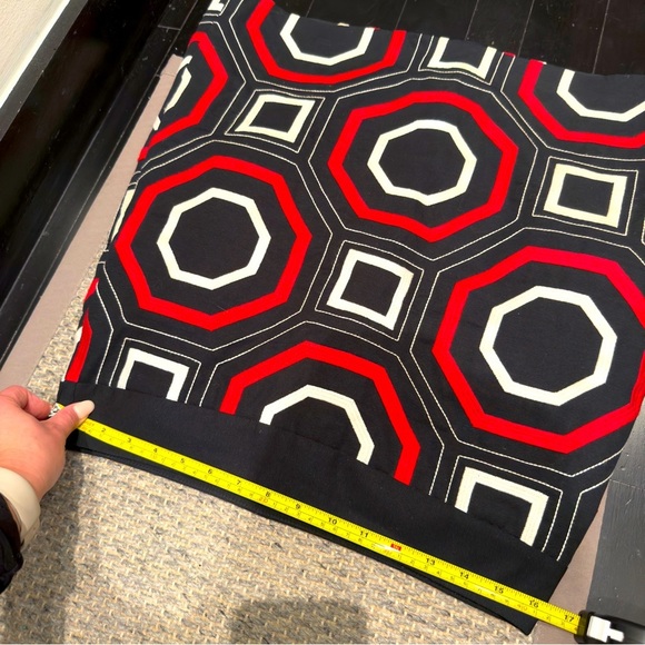Ann Taylor Geometric Black, Red and White Women’s Skirt 10 P - Picture 7 of 8